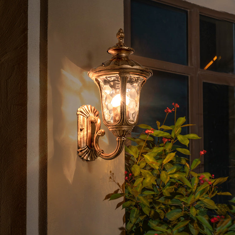 Traditional European waterproof castle-shaped aluminum-glass 1-light outdoor wall sconce lamp for garden