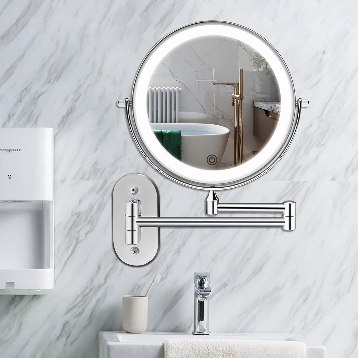 Illuminated wall mirror with 10x magnification and USB charging function | Madigas