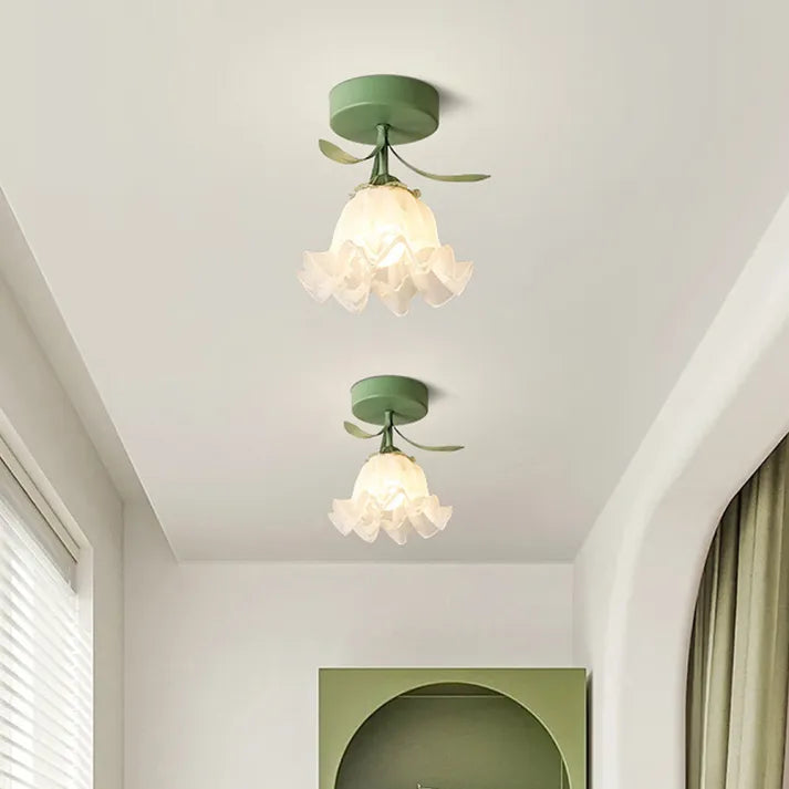 Mini Flower Ceiling Light - Luxurious Mini Pendant Light for Timeless Atmosphere