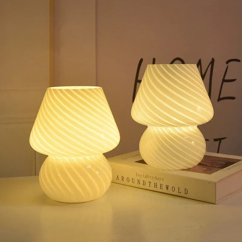 Murano-Glass-Table-Lamp - Elegant and Unique