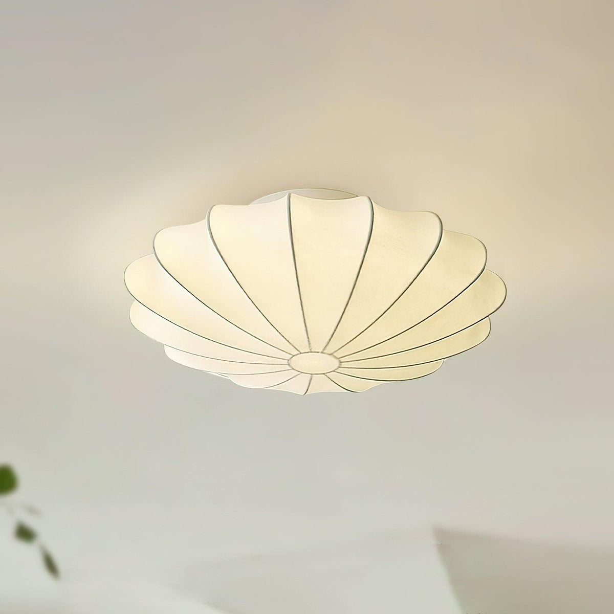 Bowl-shaped fabric ceiling lamp Elegant design