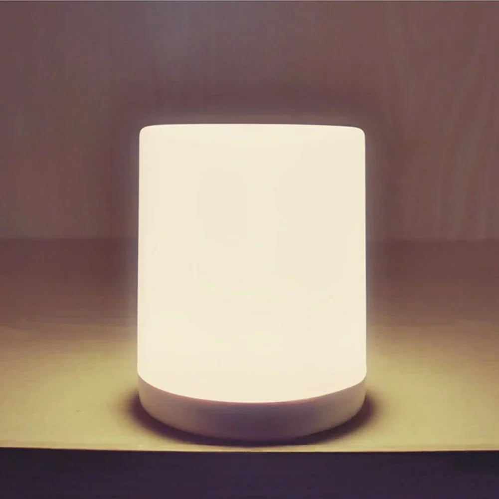 Contactless rechargeable table lamp | Dimmable LED table light with USB connection