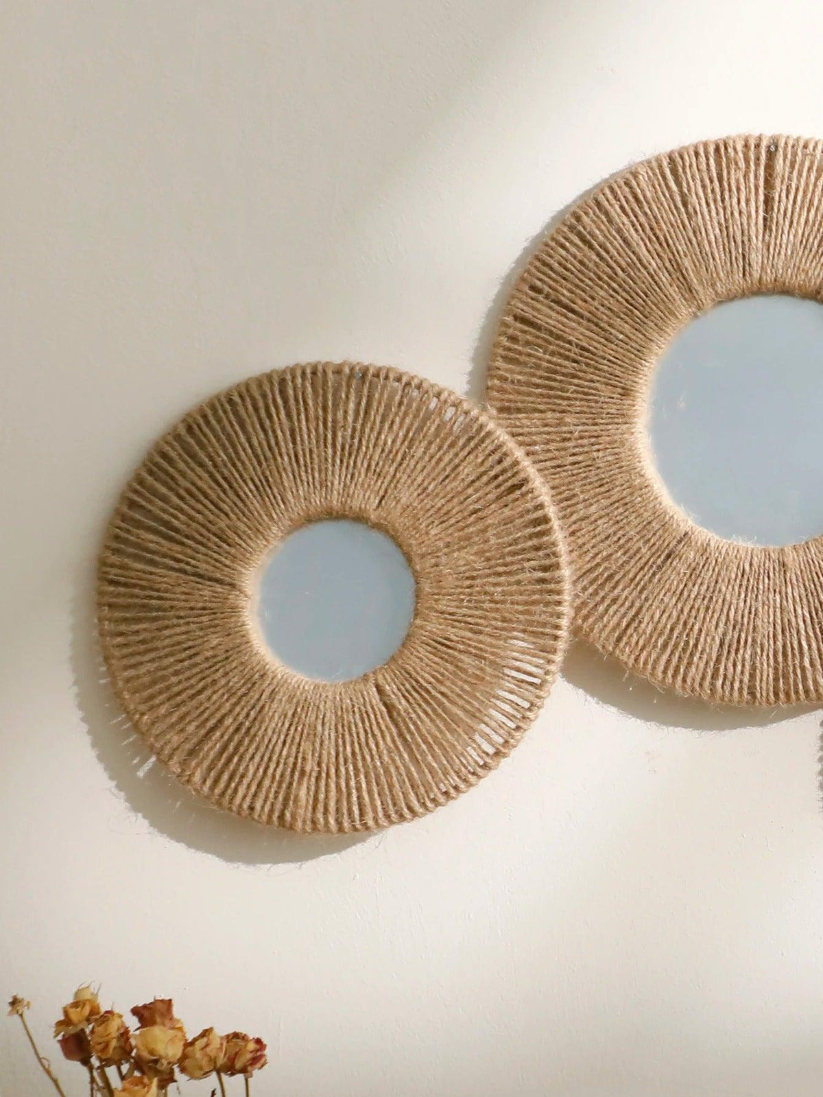 Madigas | Round decorative wall mirror in boho style with woven hemp rope