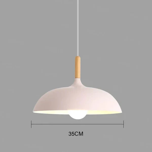 Ceiling light in Scandinavian oak - ScandiLuxe