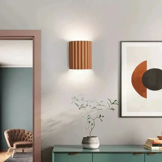 Modern Resin Wall Lights: Artistic Lighting for Your Home Madigas